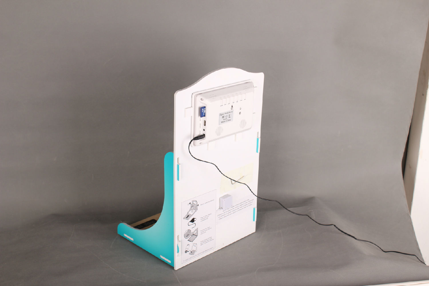 Mighty Mug品牌杯子展示架背面